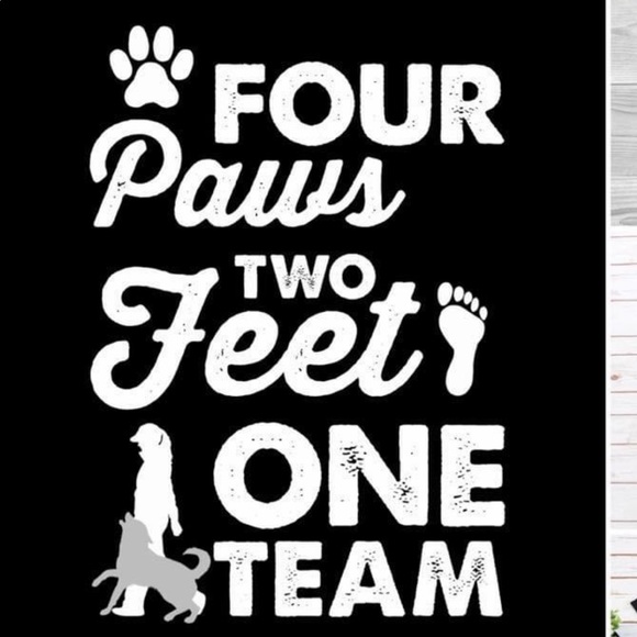 Meet your Posher, Stephanie - Picture 3 of 5